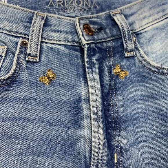 Arizona Butterfly Embroidered Highest Rise Curvy Mom Jeans - Picture 7 of 12
